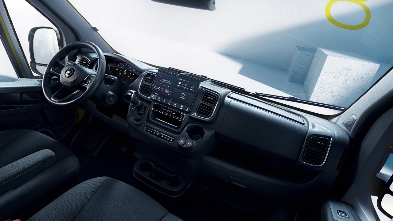 Interior do novo Opel Movano a partir do lugar do passageiro