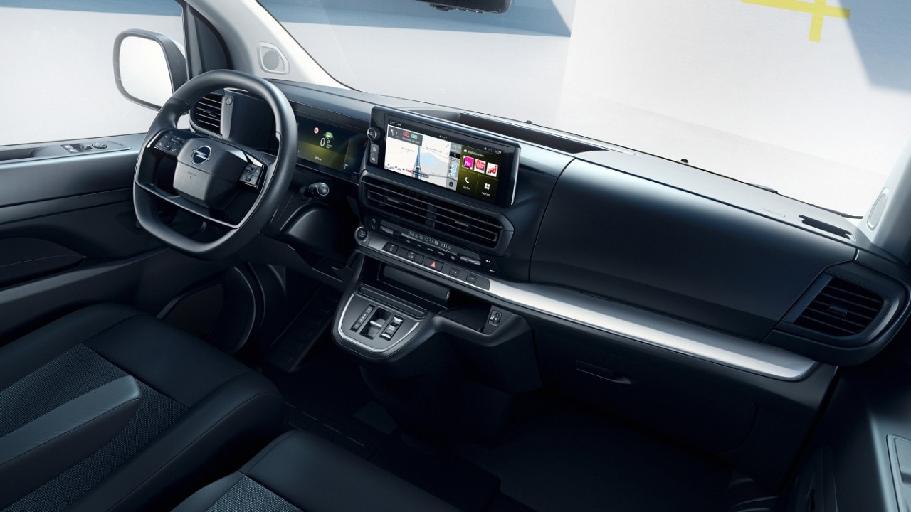Interior do novo Opel Vivaro a partir do banco do passageiro